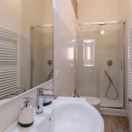 2 Minutes From The Colosseum - Luxury * Rome