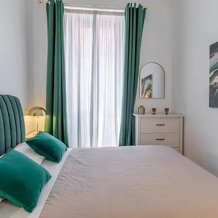 Apartment 2 Minutes From The Colosseum - Luxury