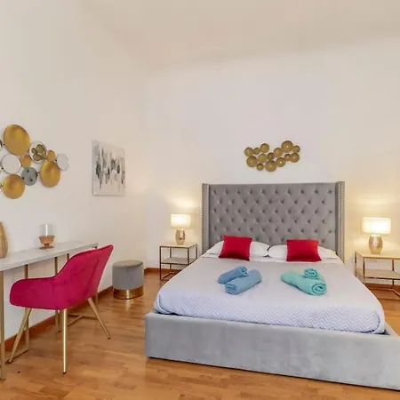 2 Minutes From The Colosseum - Luxury Apartment *